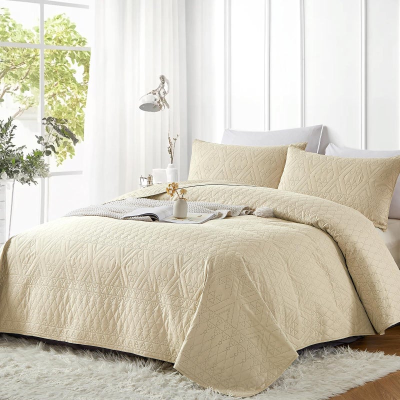 akkialla King/Cal King Size Quilt Bedding Set Beige Lightweight Microfiber Soft Bedspread Modern Style Geometric Pattern Coverlet Set for All Seasons 3 Piece(1 Quilt 2 Pillow Shams) - Image 2